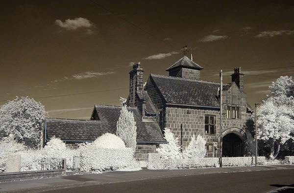 Gatehouse, Low Hills Lane, Huddersfield