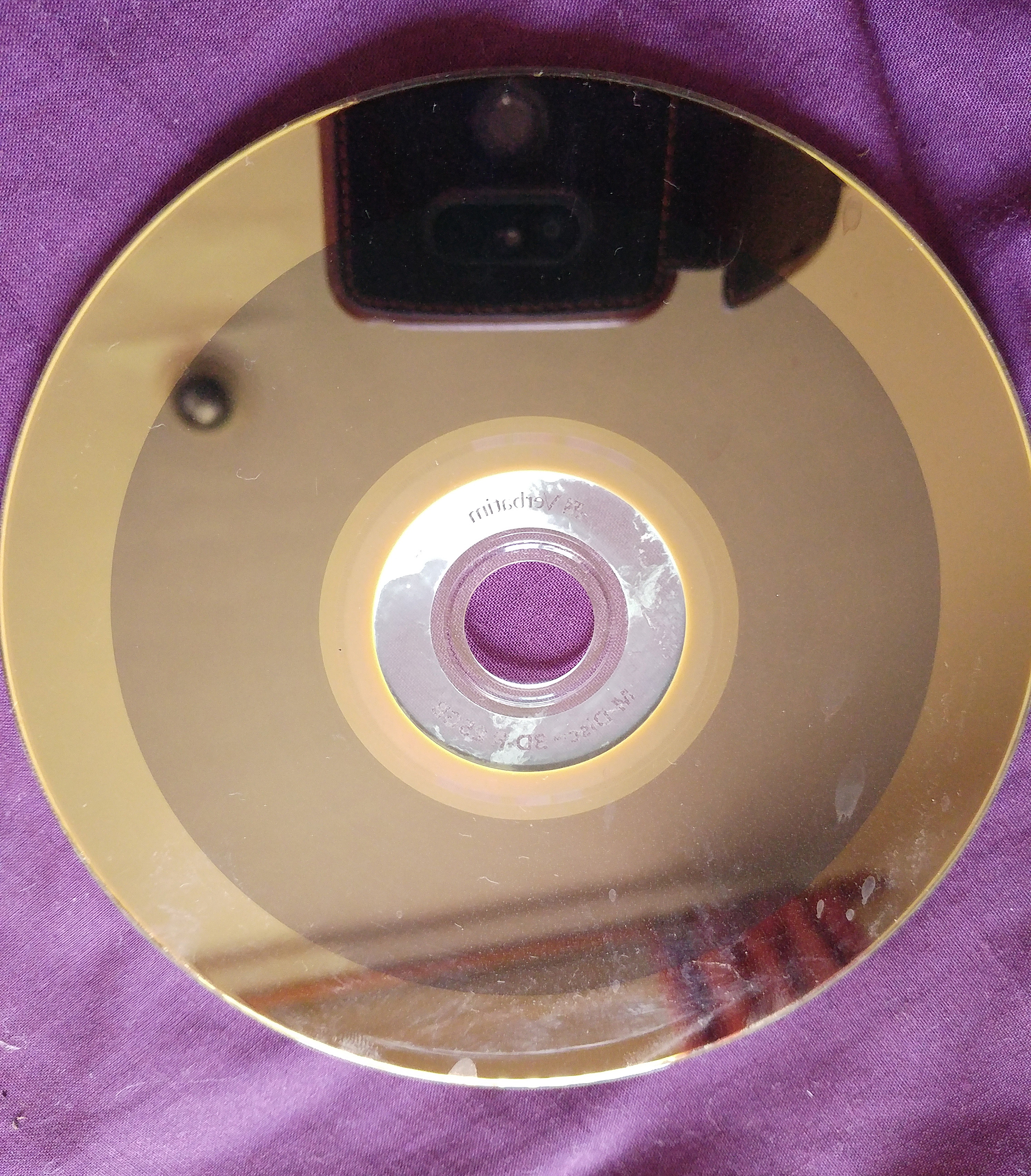 Archiving with M-Disc 